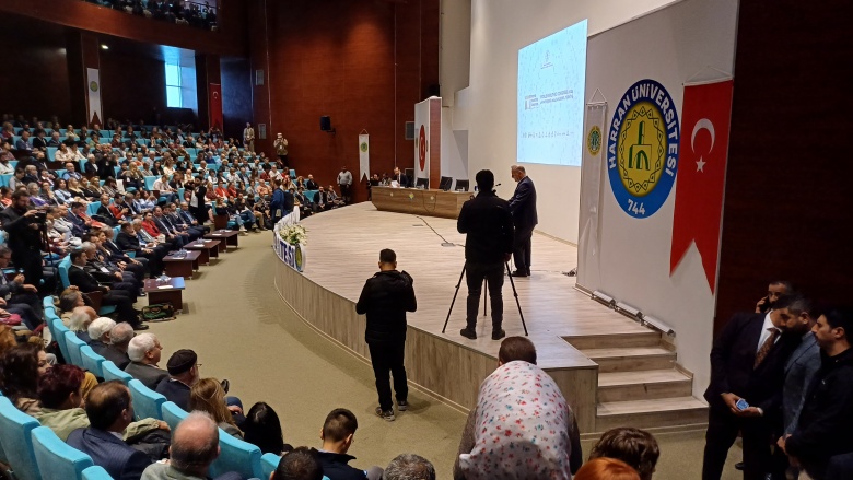 Dünya Neolitik Kongresi'nin ilk gününden ve Şanlıurfa Müzesi gezisinden fotoğraflar