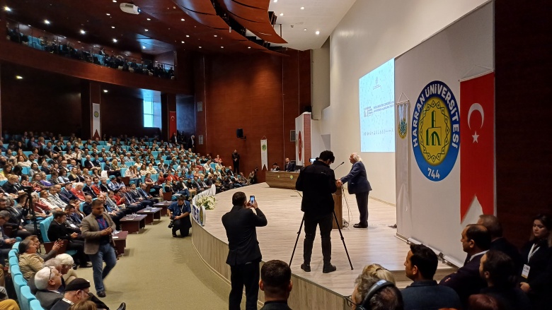 Dünya Neolitik Kongresi'nin ilk gününden ve Şanlıurfa Müzesi gezisinden fotoğraflar