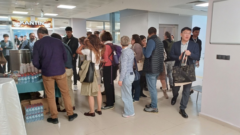 Dünya Neolitik Kongresi'nin ilk gününden ve Şanlıurfa Müzesi gezisinden fotoğraflar