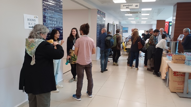 Dünya Neolitik Kongresi'nin ilk gününden ve Şanlıurfa Müzesi gezisinden fotoğraflar