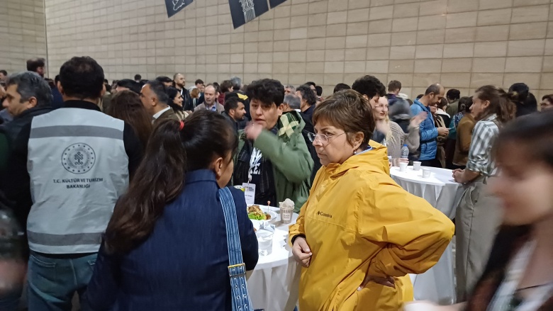 Dünya Neolitik Kongresi'nin ilk gününden ve Şanlıurfa Müzesi gezisinden fotoğraflar