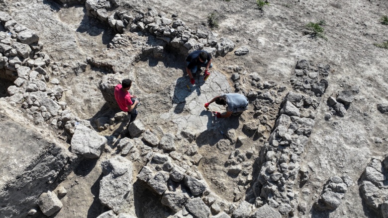 Ceyhan'daki Tatarlı Höyük arkeoloji kazılarının 17. sezonunda yeni bulgulara ulaşıldı