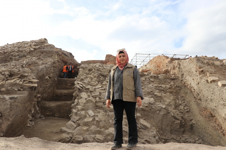 Kütahya'daki Seyitömer Höyüğü'nde Tunç Çağı'ndan kalma haşhaş ve nohut bulundu