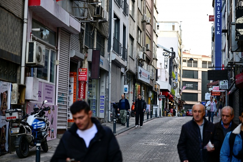 Vecihi Hürkuş'un ilk Türk uçağını yaptığı yer: Kadıköy'deki Çuhadarağa Sokak