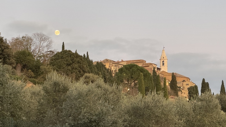 Gladyatör filminden sonra adı Gladyatör Yolu'na dönüşen Pienza köyü