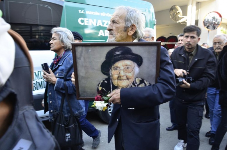 Sümerolog Muazzez İlmiye Çığ'ın cenaze töreninden fotoğraflar