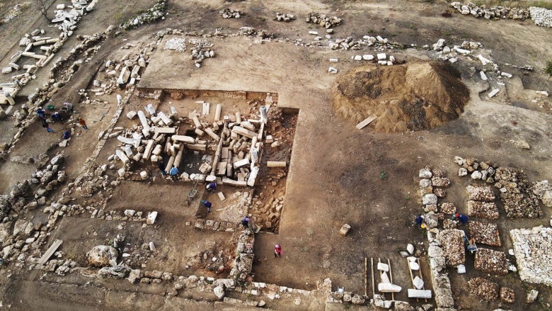 Muğla'nın Kavaklıdere ilçesindeki Hyllarima Antik Kenti'nde arkeoloji kazıları sürüyor