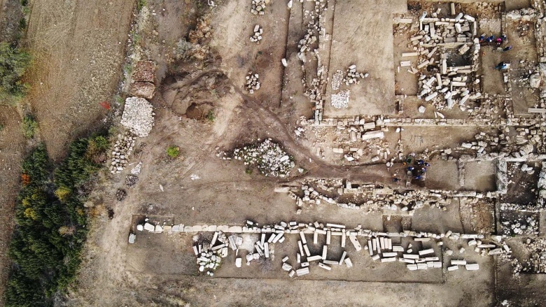 Muğla'nın Kavaklıdere ilçesindeki Hyllarima Antik Kenti'nde arkeoloji kazıları sürüyor