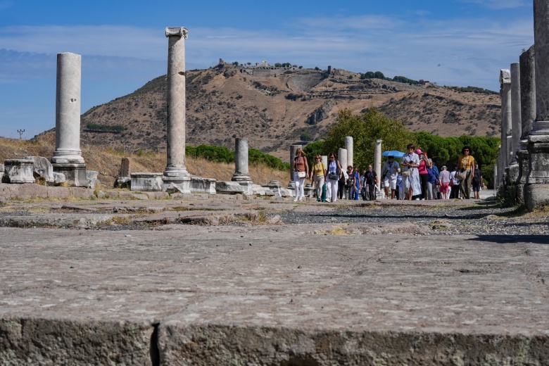 Bergama'daki Antik Asklepion günümüzde sağlık  misyonunu farklı şekilde sürdürüyor