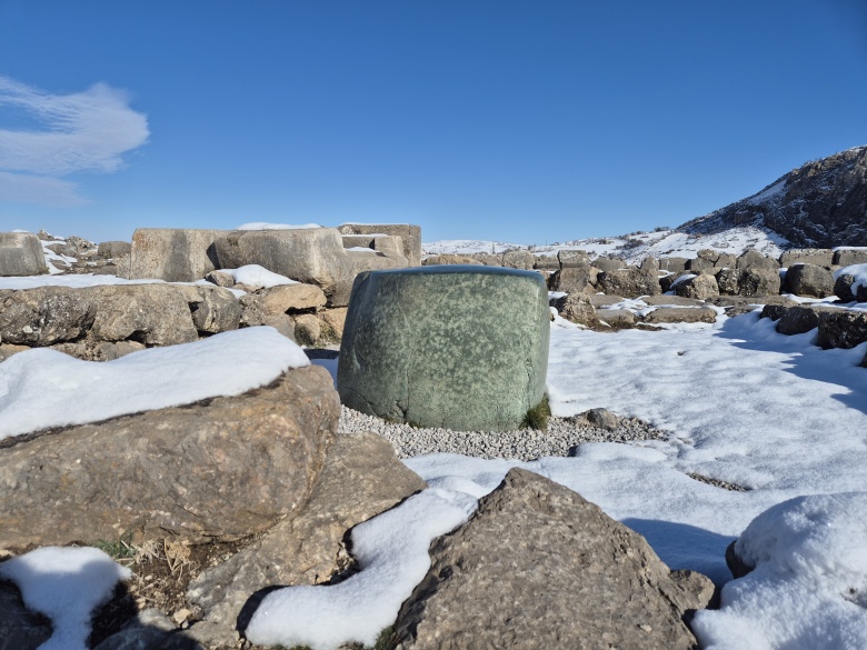 Hattuşa Antik kenti'nden kar ve sis manzaraları