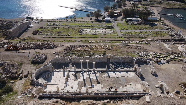 Knidos Antik Kenti'nin ana kilisesi ayağa kaldırılıyor