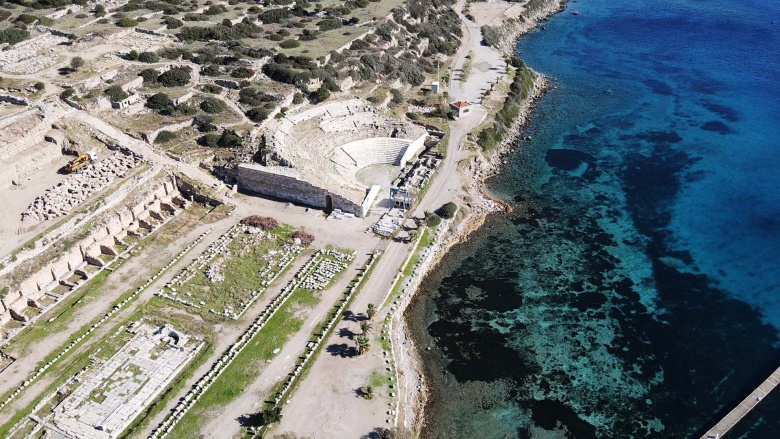 Knidos Antik Kenti'nin ana kilisesi ayağa kaldırılıyor