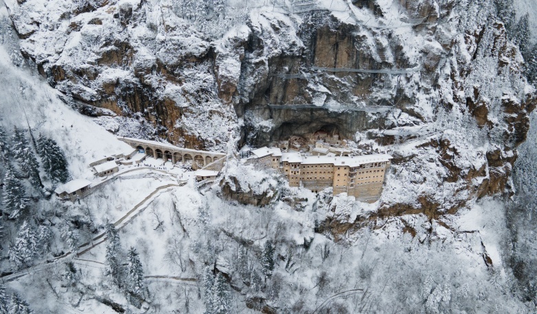 Sümela Manastırı'ndan kış manzaraları