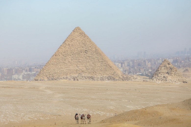Giza Piramitleri; Keops, Kefren ve Mikerinos