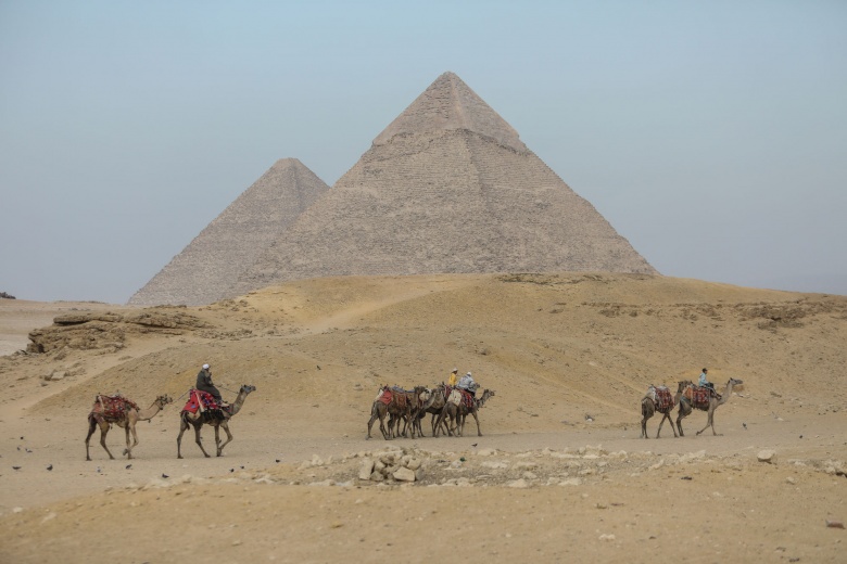 Giza Piramitleri; Keops, Kefren ve Mikerinos