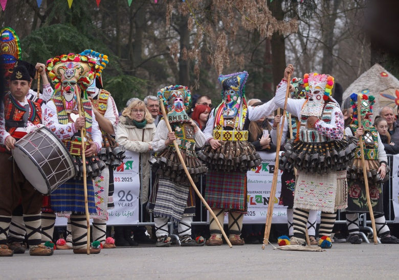 Yambol Kukerlandiya Maskeli Festivali'nde pagan ritüelleri canlandırıldı