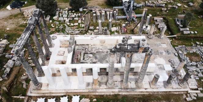 Euromos Antik Kentindeki Zeus Tapınağı restore ediliyor