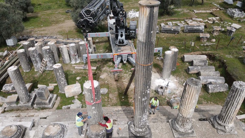 Euromos Antik Kenti'ndeki Zeus Tapınağı restore ediliyor