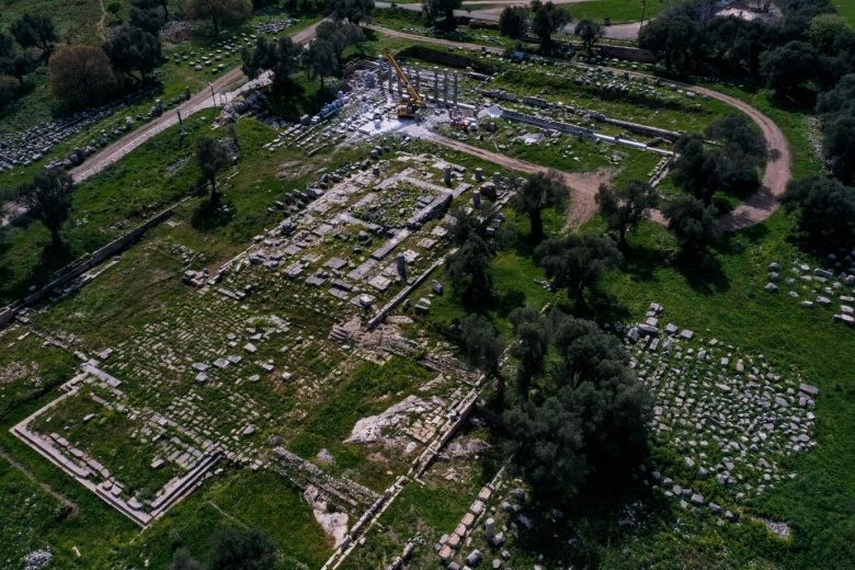 Teos Antik Kenti'ndeki Dionysos tapınağı restore ediliyor