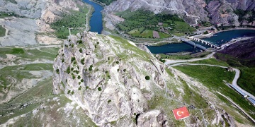 Palu Kalesinde arkeolojik kazılar başladı