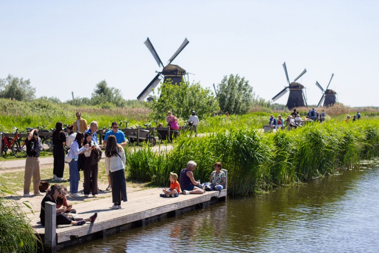 Hollanda'da Ulusal Değirmen Günü'nde yüzlerce değirmen ziyarete açıldı