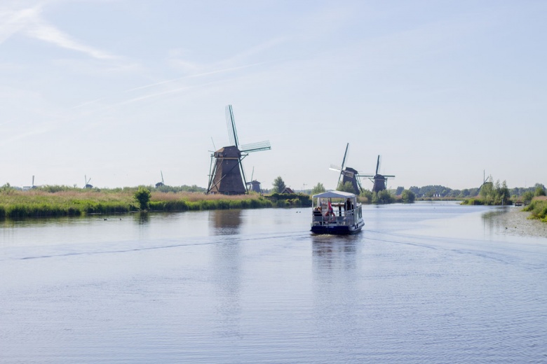 Hollanda'da Ulusal Değirmen Günü'nde yüzlerce değirmen ziyarete açıldı