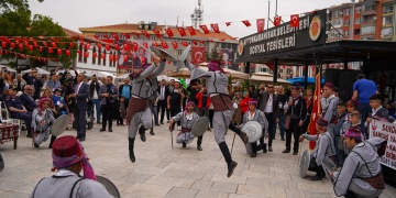 Afyonun Kalbi, keçeden kuklaya, ebrudan oyuncağa Yaşayan Miras Festivali ile atıyor