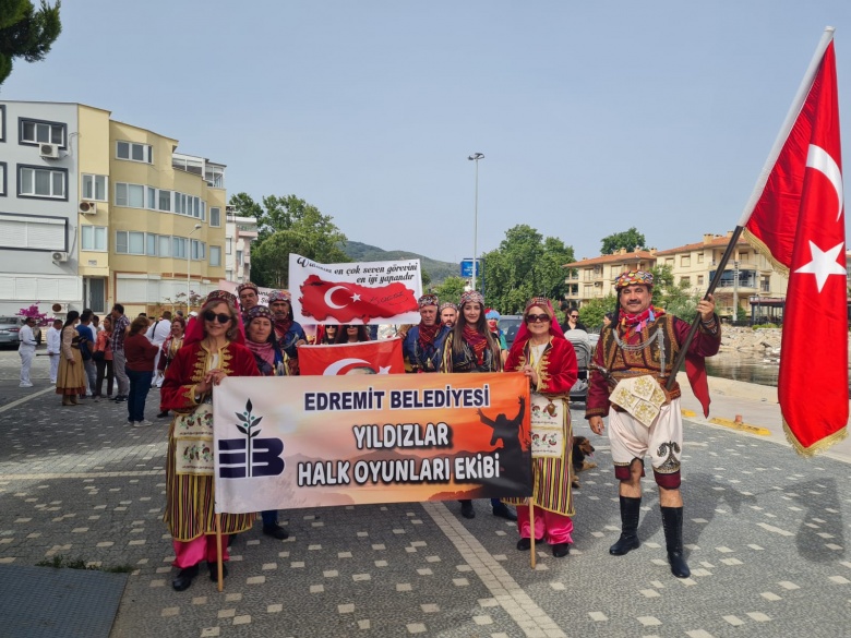 Edremit’te, Antandros Antik Fest coşkusunun ilk gününden renkli manzaralar