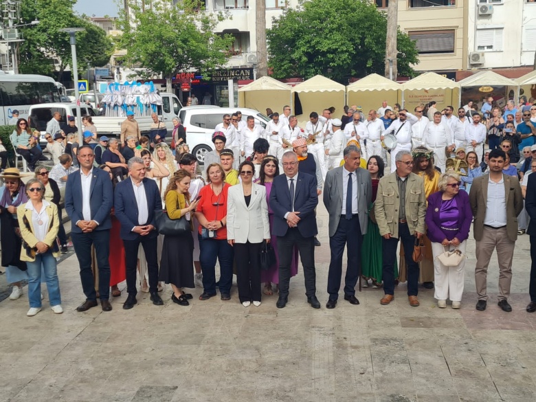 Edremit’te, Antandros Antik Fest coşkusunun ilk gününden renkli manzaralar