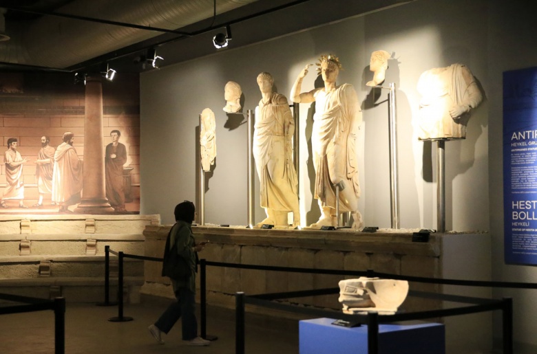 Manisa Müzesi Yeniden Açıldı