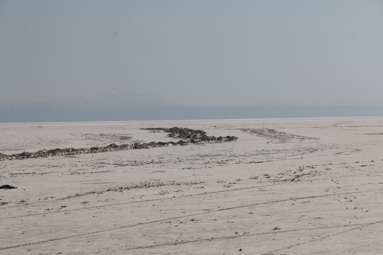 Tuz Gölü'nde tehlik çanları çalıyor