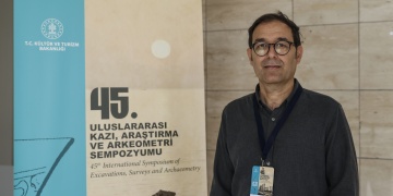 Prof. Dr. Ümit Aydınoğlu: Arkeoloji sempozyumunun öğrencilere katkısı çok