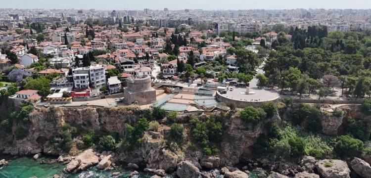 Antalya'daki Hıdırlık Kulesi açık hava müzesi olacak