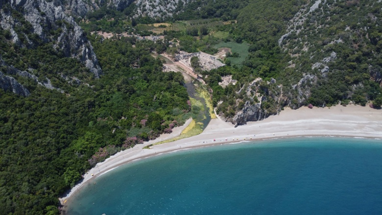 Olimpos Antik Kenti kaya mezarları ziyarete açıldı