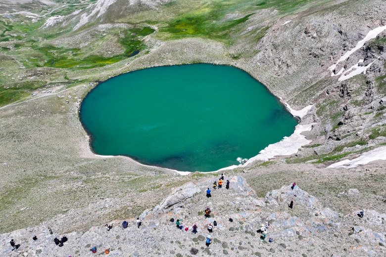 Çalyan Buzul Gölü