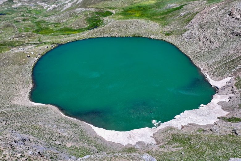 Çalyan Buzul Gölü