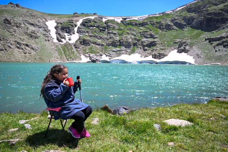 Çalyan Buzul Gölü