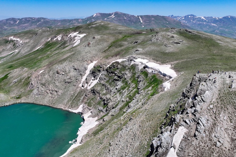 Çalyan Buzul Gölü