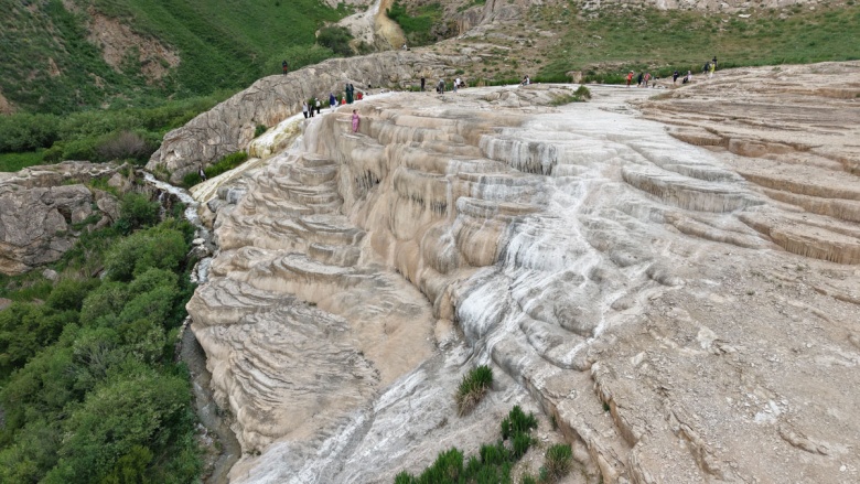 Başkale Travertenleri