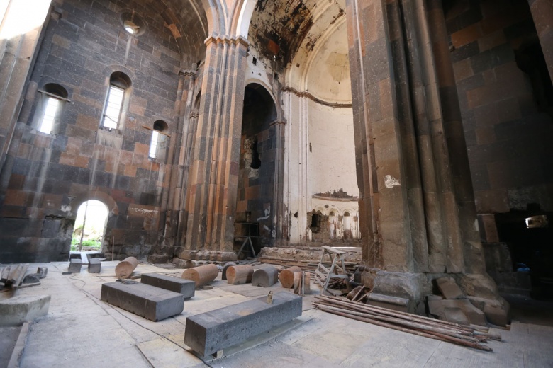 Ani Ören Yeri'ndeki Fethiye Camisi restore ediliyor