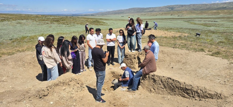 Keşikçidağ’da 3800 Yıllık Kurgan Bulundu