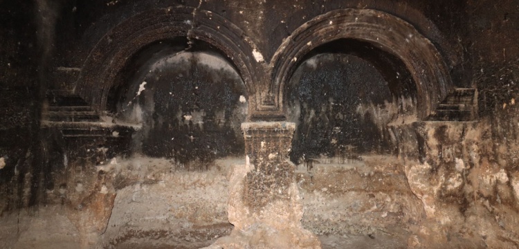 Şanlıurfa'da Yeni Keşfedilen Kaya Kilisesi Kayıt Altına Alındı