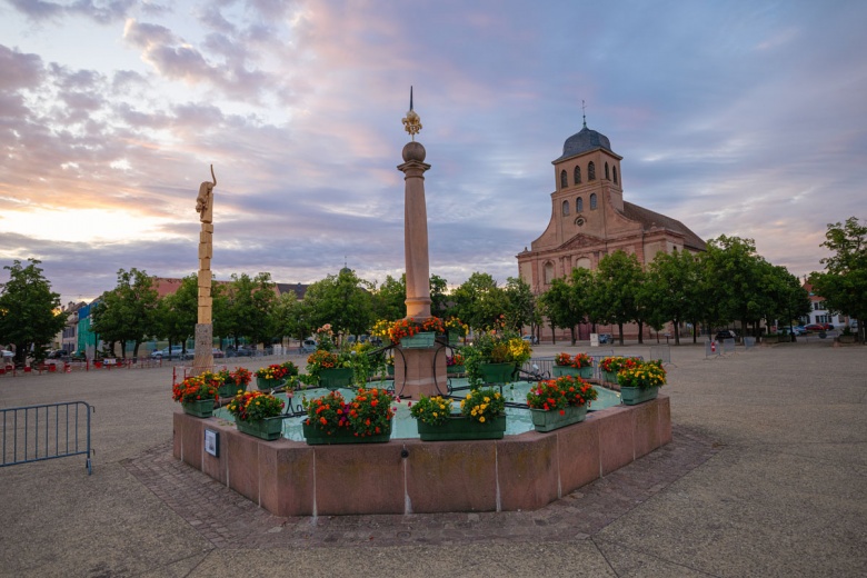 Sekizgen Planlı Şehir: Neuf-Brisach