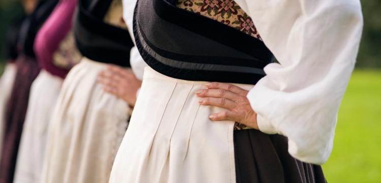 Halk Danslarıyla Terapi ile şimdi kültürel miras şifa amaçlı kullanılıyor