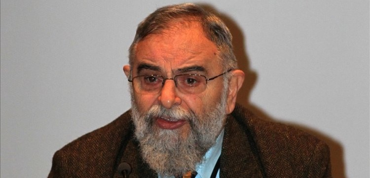 Duayen tarihçi Prof. Dr. Mete Tunçay vefat etti
