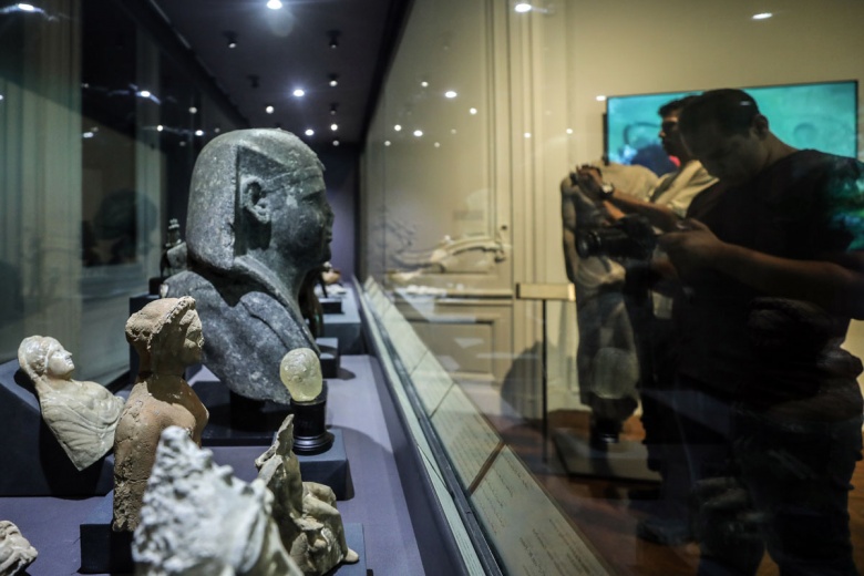 İskenderiye Müzesi'nde Batık Şehrin Sırları Sergisi Açıldı