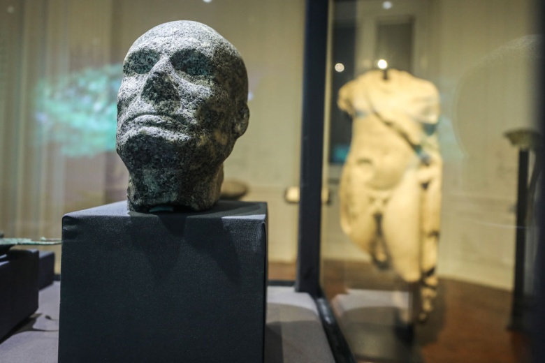 İskenderiye Müzesi'nde Batık Şehrin Sırları Sergisi Açıldı