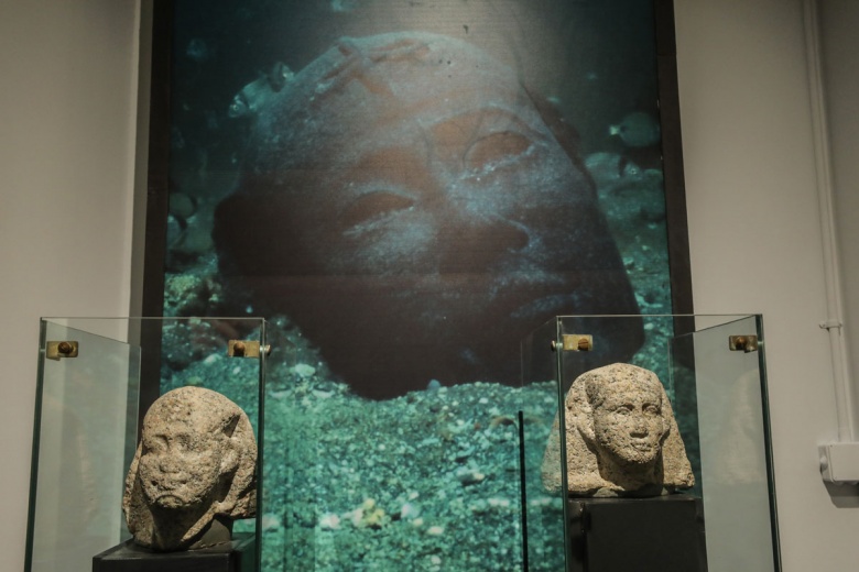 İskenderiye Müzesi'nde Batık Şehrin Sırları Sergisi Açıldı