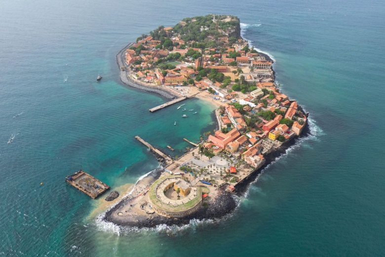 Goree Adası: İnsanlığın Yüz Karası
