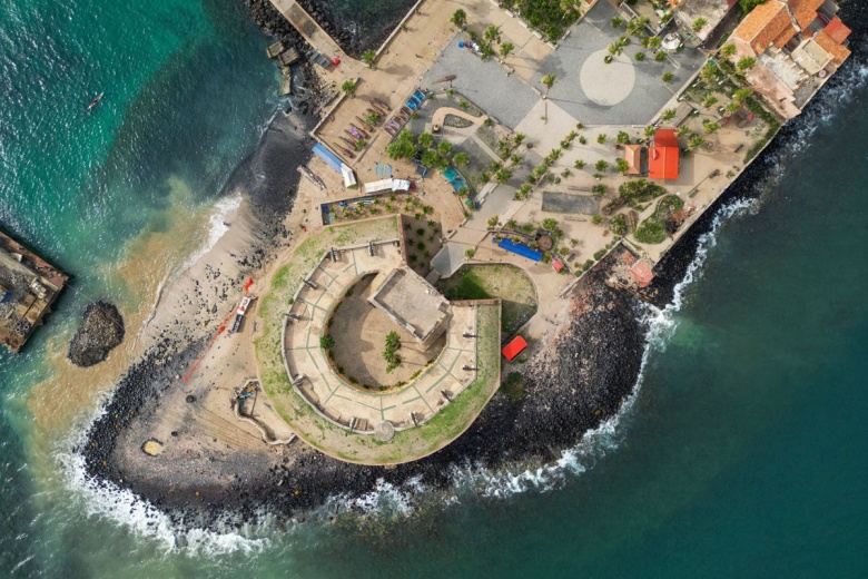 Goree Adası: İnsanlığın Yüz Karası